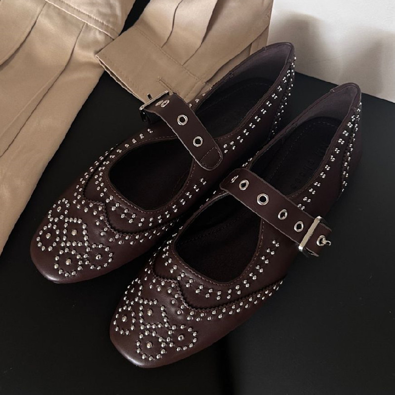 Retro Rivet Buckle Design Flat - огляд і ціна Mary Jane Shoes