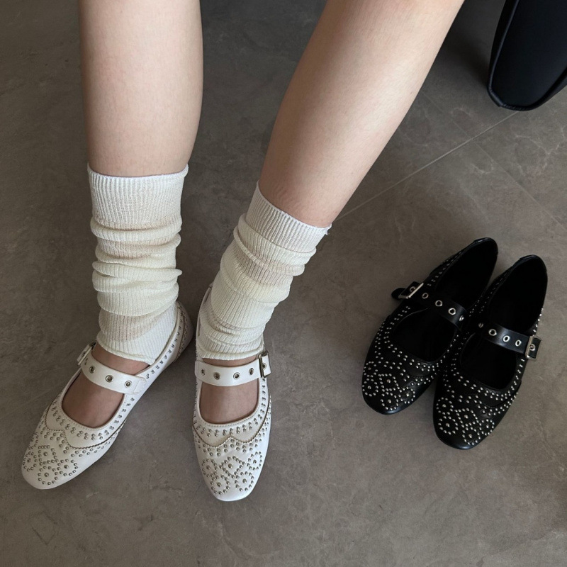 Retro Rivet Buckle Design Flat - огляд і ціна Mary Jane Shoes