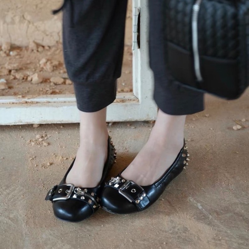 Bolt Round-head Single Shoe Wo - огляд і ціна Mary Jane Shoes
